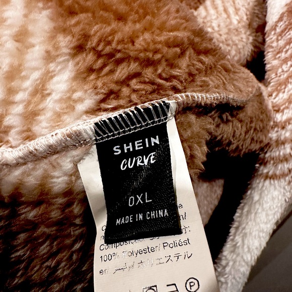 SHEIN Buffalo Plaid Printed Hooded Fleece Coat - Picture 3 of 3